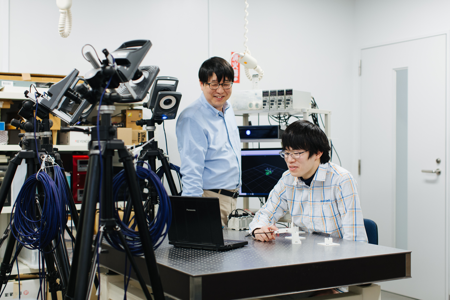 指輪センサで熟練の技を科学する
